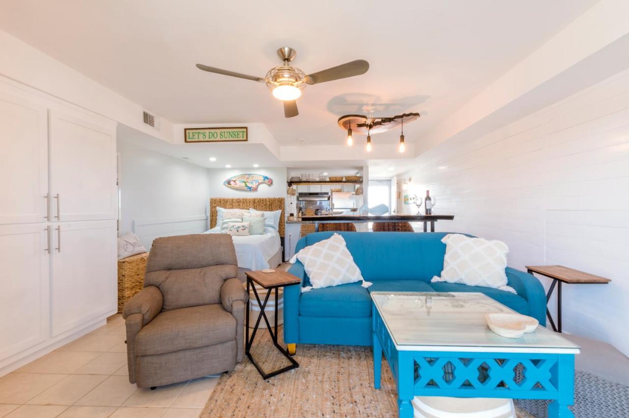 Stunning Ocean Views Steps From The Beach With Pool! Fabulous 4Th Floor Studio! Нью-Смирна-Бич Экстерьер фото